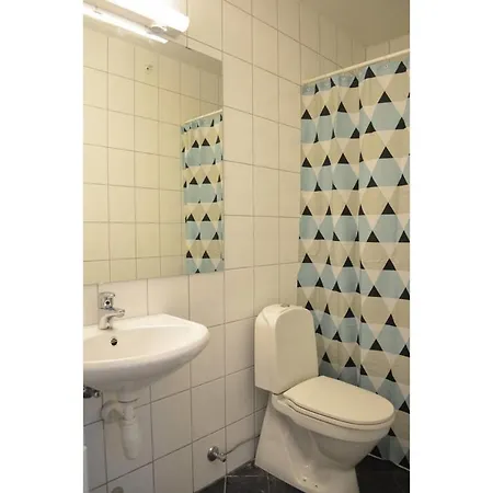 Vibrant And Lively Central Location. Mb301 * Bergen